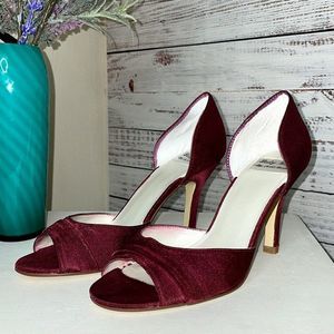 Never Worn Lady Dye Open Toe Heels Dark Red Maroon Burgundy Mr. Laren’s